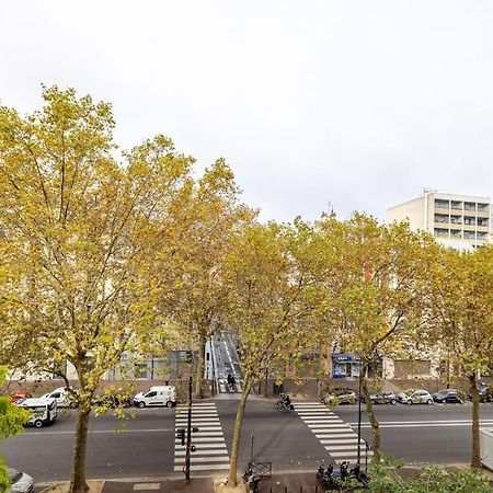 Week-End Porte De Clichy Luaran gambar