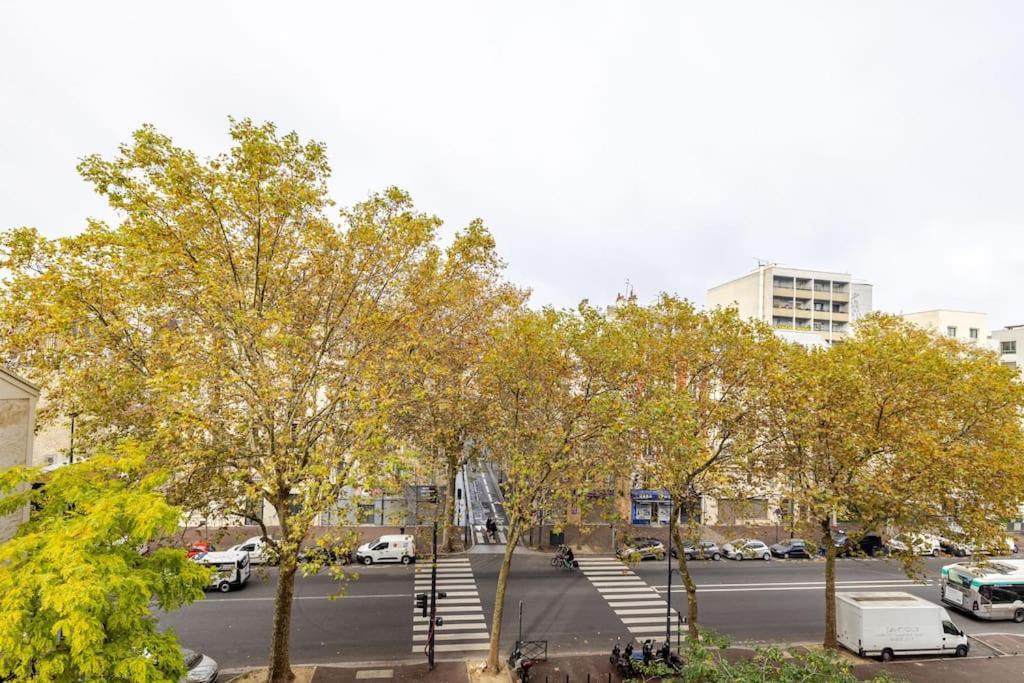 Week-End Porte De Clichy Luaran gambar